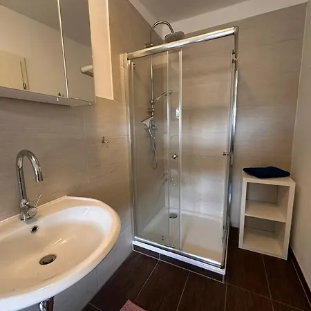 Eickhof Ferienzimmer No2 Mit Bad, Parkplatz - Günter Privatunterkunft *