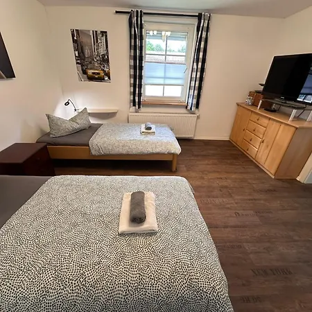 Eickhof Ferienzimmer No2 Mit Bad, Parkplatz - Günter *